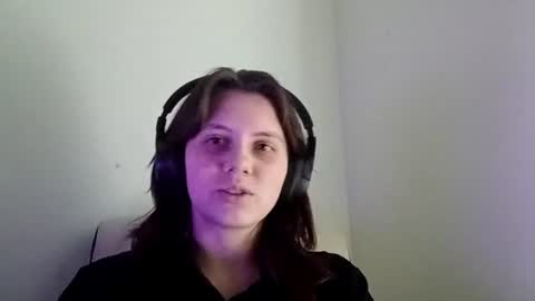 Lily online show from 06/17/26, 11:34
