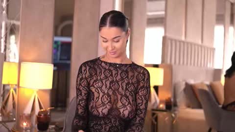 Snapshot of francescadante chatting on 10/24/25, 07:27 francescadante online show from 10/24/25, 07:27