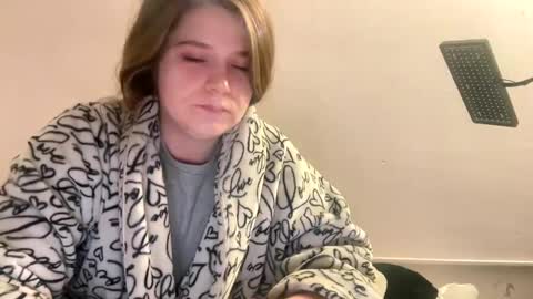 francescafey online show from 09/19/25, 04:47