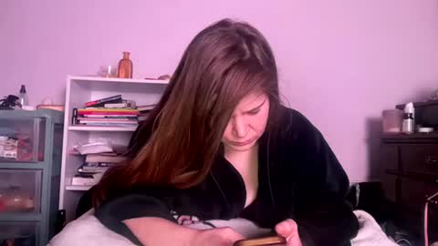 francescafey online show from 11/24/25, 07:30