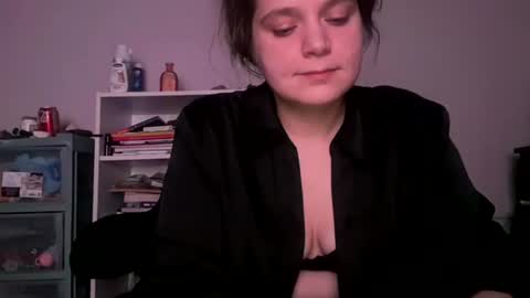 francescafey online show from 12/05/25, 06:33