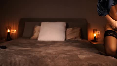 Franci online show from 12/18/24, 03:33