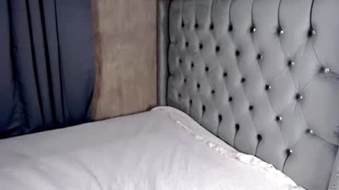 Snapshot of franchesca_fucks chatting on 02/21/25, 07:23 LOVE online show from 02/21/25, 07:23