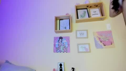 franchezcaa online show from 05/25/26, 06:47