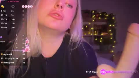 Snapshot of francis_digby chatting on 01/11/26, 12:37 Francis Digby online show from 01/11/26, 12:37