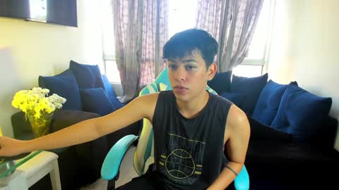 Snapshot of franco_rizzo01 chatting on 01/04/25, 08:27 frank online show from 01/04/25, 08:27