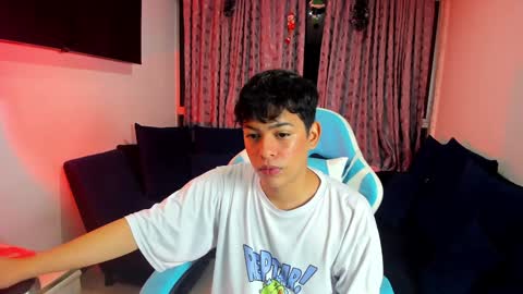 Snapshot of franco_rizzo01 chatting on 01/10/25, 12:27 frank online show from 01/10/25, 12:27