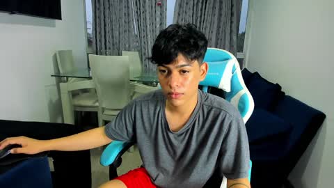 Snapshot of franco_rizzo01 chatting on 02/08/25, 11:02 frank online show from 02/08/25, 11:02