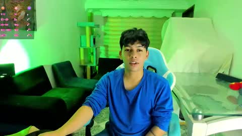 Snapshot of franco_rizzo01 chatting on 09/30/25, 02:38 frank online show from 09/30/25, 02:38