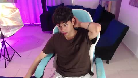 Snapshot of franco_rizzo01 chatting on 01/15/26, 08:56 frank online show from 01/15/26, 08:56