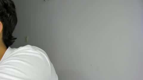 Snapshot of frank_castiglioni chatting on 02/28/25, 10:50 Castiglioni online show from 02/28/25, 10:50