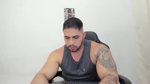 frank_foxx1 online show from 02/03/26, 03:59