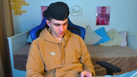 Frank online show from 02/17/25, 06:53