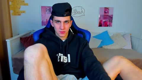 Frank online show from 02/21/25, 09:24