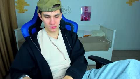 Frank online show from 02/11/26, 05:45