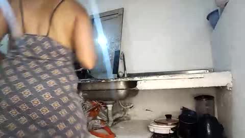 Snapshot of frankdanielsmolano chatting on 04/10/26, 02:50 frankdanielsmolano online show from 04/10/26, 02:50