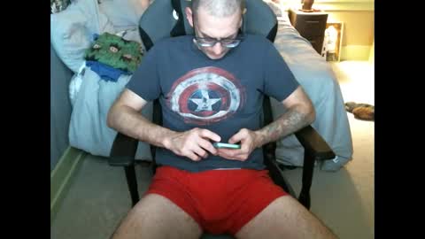 Snapshot of franklindatanklin chatting on 12/25/24, 04:33 franklindatanklin online show from 12/25/24, 04:33