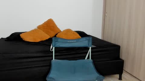 frank online show from 02/18/25, 06:47