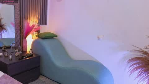 Fransheska online show from 06/02/26, 11:23