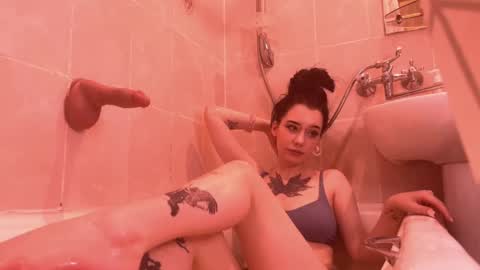 mistress Bastet and  mintcola online show from 01/10/25, 05:56