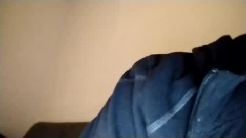 Snapshot of frauenfeind1 chatting on 02/11/25, 07:02 Wolfi online show from 02/11/25, 07:02