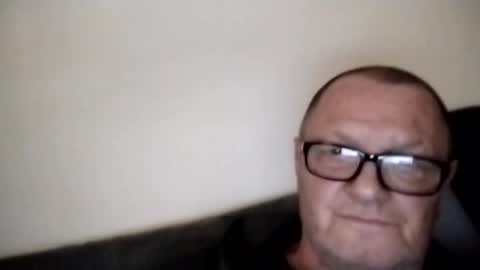 Snapshot of frauenfeind1 chatting on 02/24/25, 10:37 Wolfi online show from 02/24/25, 10:37