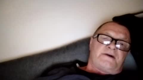 Wolfi online show from 03/03/25, 07:10