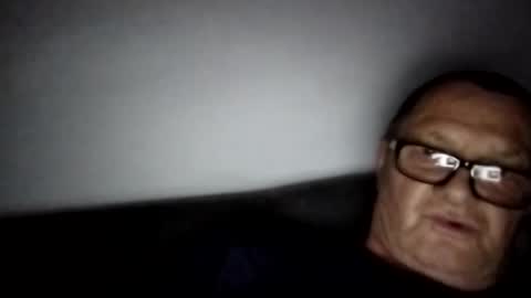 Snapshot of frauenfeind1 chatting on 03/09/25, 08:31 Wolfi online show from 03/09/25, 08:31