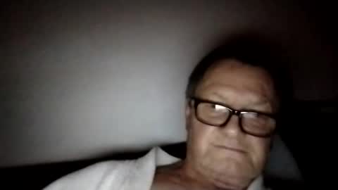 Wolfi online show from 12/16/25, 05:29