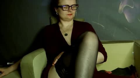 Snapshot of frauket chatting on 10/29/25, 02:58 FrauKet online show from 10/29/25, 02:58