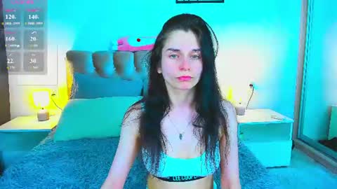Snapshot of fraulein_kate chatting on 06/17/26, 12:40 Kate online show from 06/17/26, 12:40