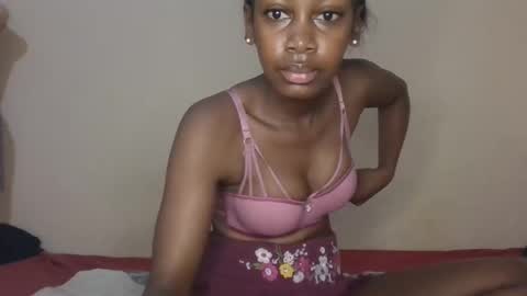 freaky_beauty online show from 03/27/26, 10:48