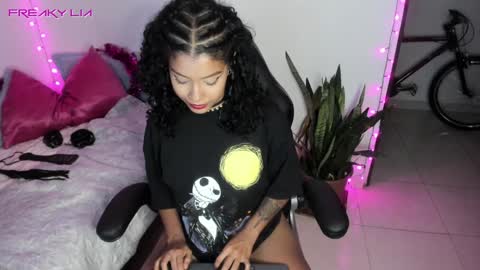 Lia Gomez online show from 12/05/24, 11:29