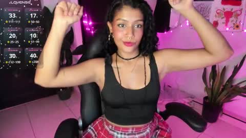 Lia Gomez online show from 09/16/25, 11:39