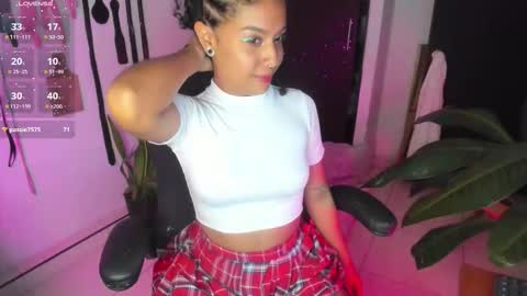 Lia Gomez online show from 12/20/25, 11:45