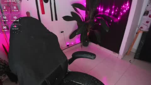 Lia Gomez online show from 04/11/26, 12:26