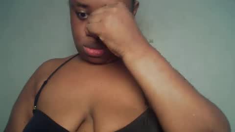 Snapshot of freaky_slut5 chatting on 05/03/26, 04:18 freaky slut5 online show from 05/03/26, 04:18