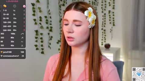 Snapshot of freckle_diyana chatting on 02/13/25, 06:59 Diyana online show from 02/13/25, 06:59