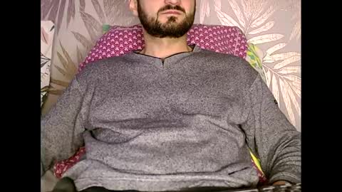 Snapshot of fred4games77 chatting on 12/10/24, 03:01 fred online show from 12/10/24, 03:01