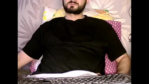 Snapshot of fred4games77 chatting on 01/11/25, 02:58 fred online show from 01/11/25, 02:58