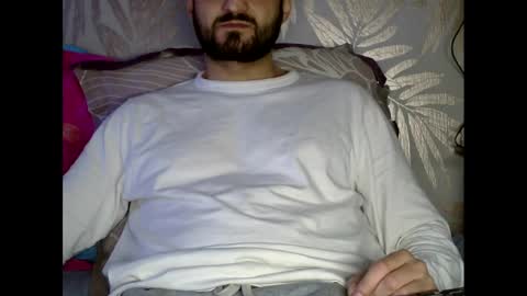 Snapshot of fred4games77 chatting on 02/11/25, 02:02 fred online show from 02/11/25, 02:02