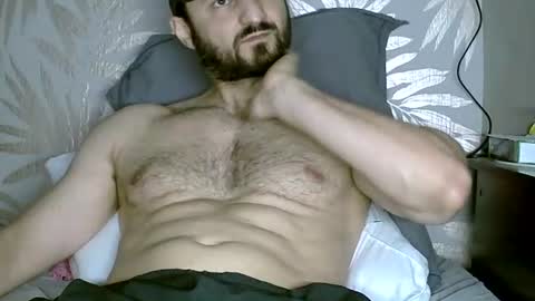 Snapshot of fred4games77 chatting on 10/17/25, 01:14 fred online show from 10/17/25, 01:14