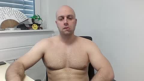 Snapshot of freddow chatting on 01/30/25, 02:58 freddow online show from 01/30/25, 02:58