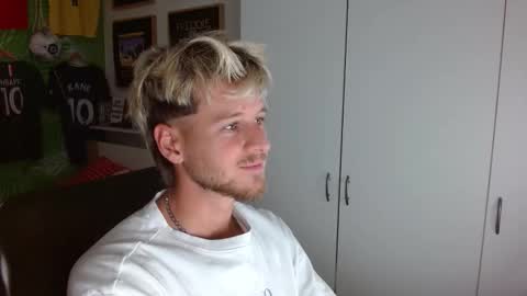 Frederick Perin online show from 12/02/25, 01:00