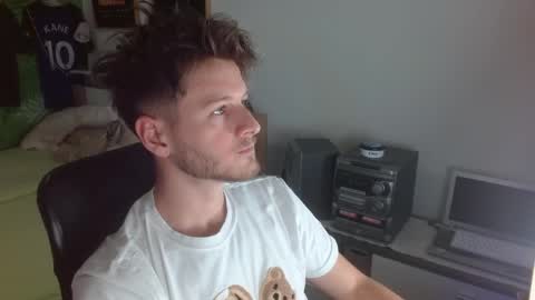 Frederick Perin online show from 04/22/26, 03:02