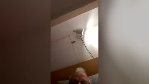 freddybear196258 online show from 06/30/26, 12:17