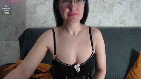 frederica_ online show from 12/29/24, 10:23