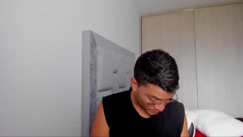 Snapshot of fredericsloan chatting on 02/17/26, 06:36 Frederic Sloan online show from 02/17/26, 06:36