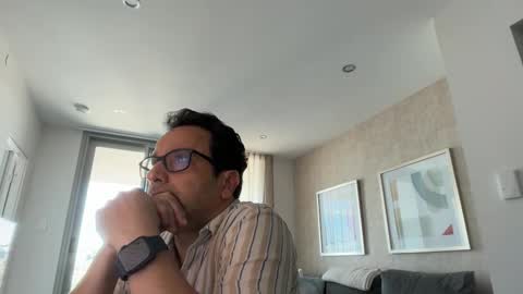 Snapshot of fredmarsone chatting on 01/15/26, 04:39 fredmarson online show from 01/15/26, 04:39