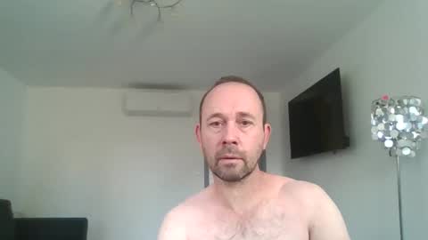 fredodu41 online show from 11/11/25, 10:48